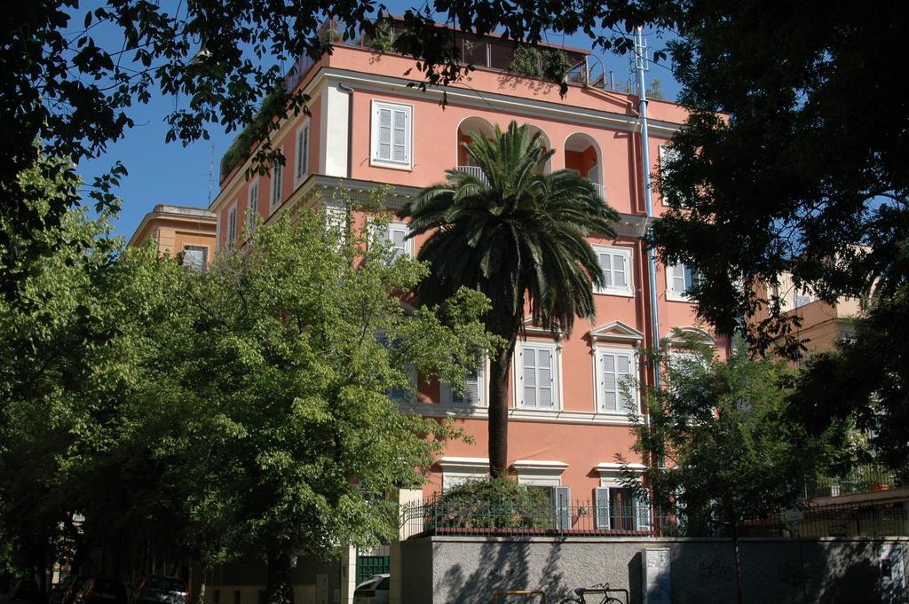 Hotel Casa Valdese Roma Bagian luar foto